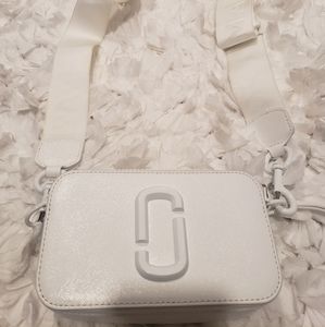 Snapshot Leather Crossbody Bag

THE MARC JACOBS